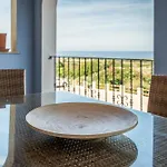 Apartament 2 - 8 E 9 Rebirth Hospitality *
