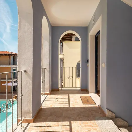 Apartament 2 - 8 E 9 Rebirth Hospitality *